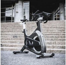 אופני ספינינג מקצועיים 260033 בעיצוב מהמם ומודרני Johnny G דגם יוקרתי ברמת Premium