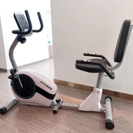 אופני כושר ביתיים עם משענת 100336 מבית CITYSPORT