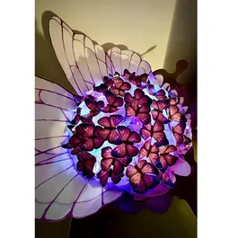 זר פרפרים עם אורות לד 242348 עבודת יד מבית CITYSPORT