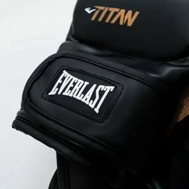 כפפות מקצועיות MMA 251178 דגם TITAN מבית EVERLAST
