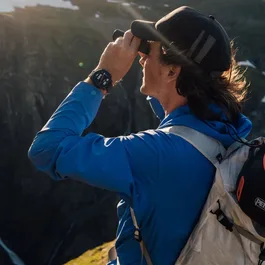 שעון הרפתקאות וספורט 251391 דגם VERTICAL 2 בצבע All Black מבית SUUNTO