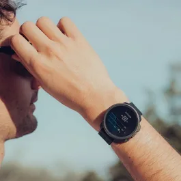 שעון ספורט חכם 242275 דגם VERTICAL מבית סונטו SUUNTO All Black