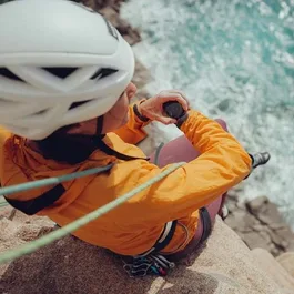 שעון ספורט חכם 242279 דגם VERTICAL SOLAR מבית סונטו SUUNTO All Black