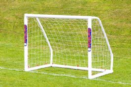 שער כדורגל מקצועי בגודל 1.50/1.20 מטר מבית SAMBA ENGLAND