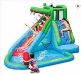 מתקן מים מתנפח 9240 הכולל תותח מים בעיצוב תנין מבית HAPPY HOP